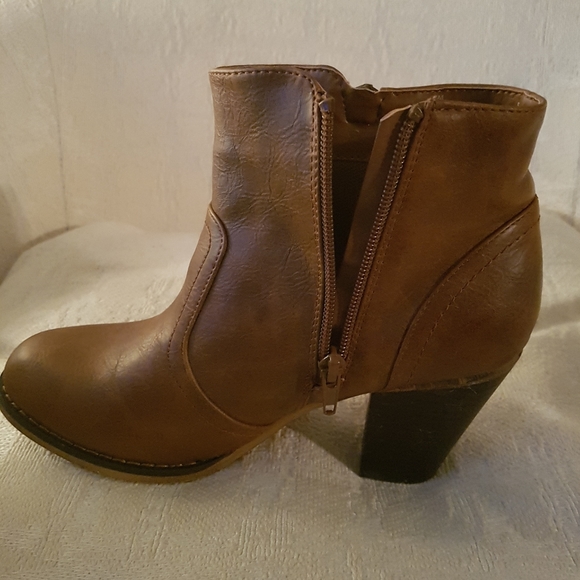 Dress Boot - Picture 4 of 5